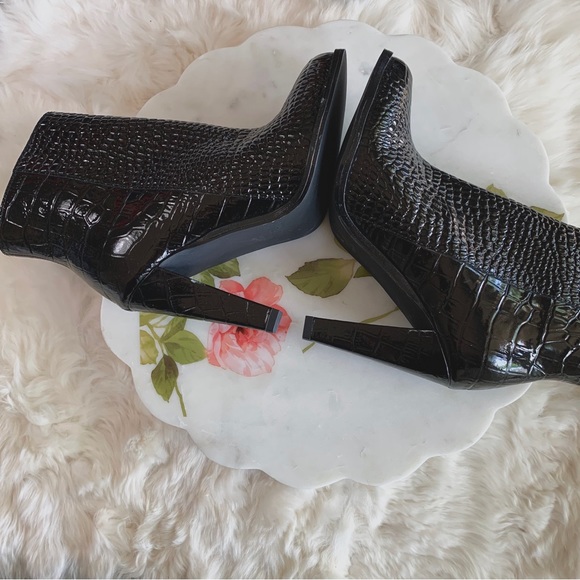 COLIN STUART CROC EMBOSSED BOOTIES - Picture 3 of 16